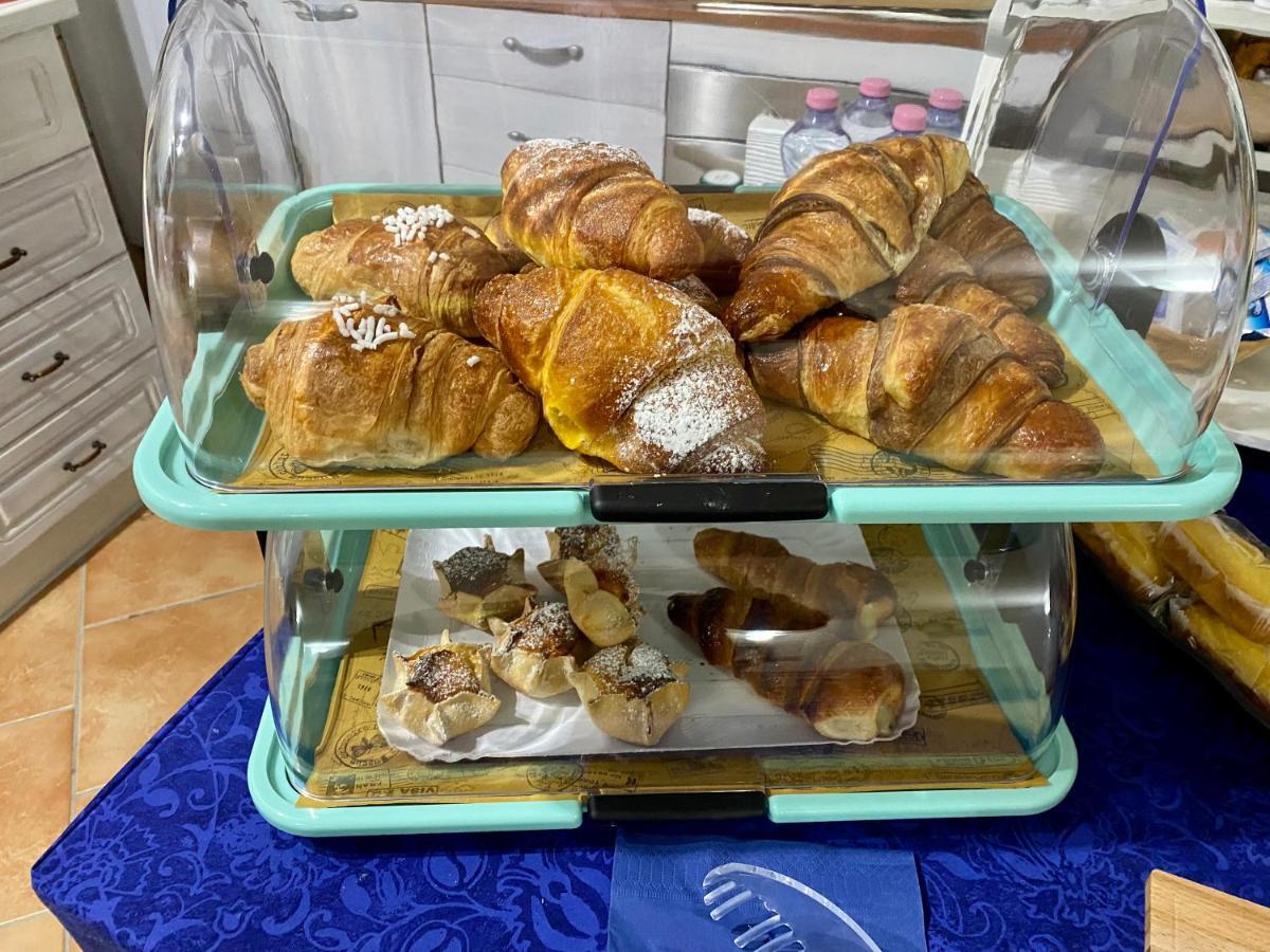 مبيت وإفطار L'Oasi Di شيا المظهر الخارجي الصورة